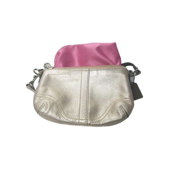 Coach Large Wristlet Metallic Gold Champagne Clutch Purse Retail $108 - Picture 6 of 6